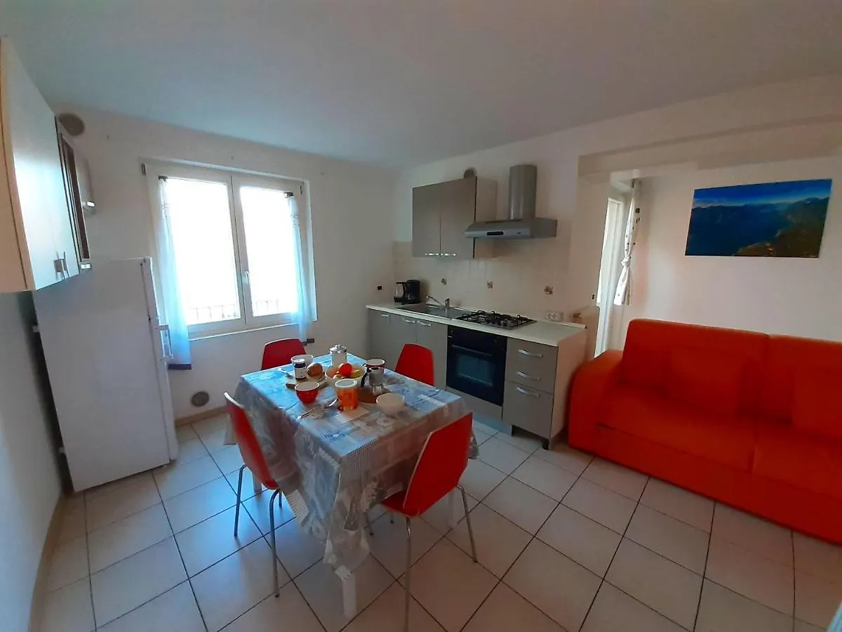 Casa Giardino Apartment Malcesine