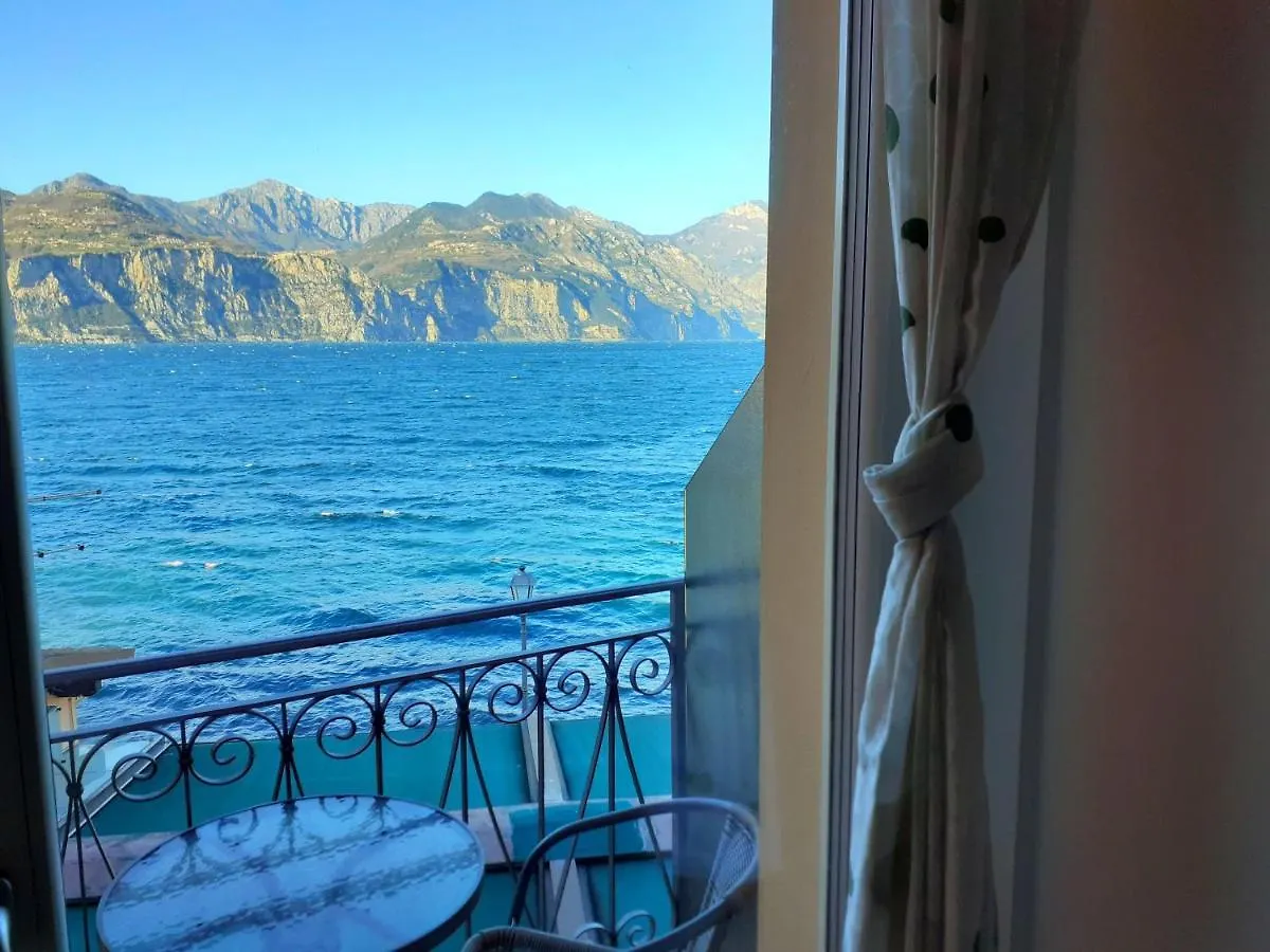 Casa Giardino Apartment Malcesine