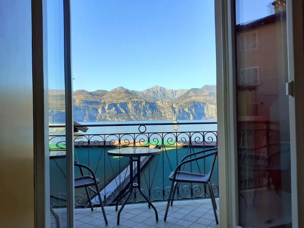 Casa Giardino Apartment Malcesine