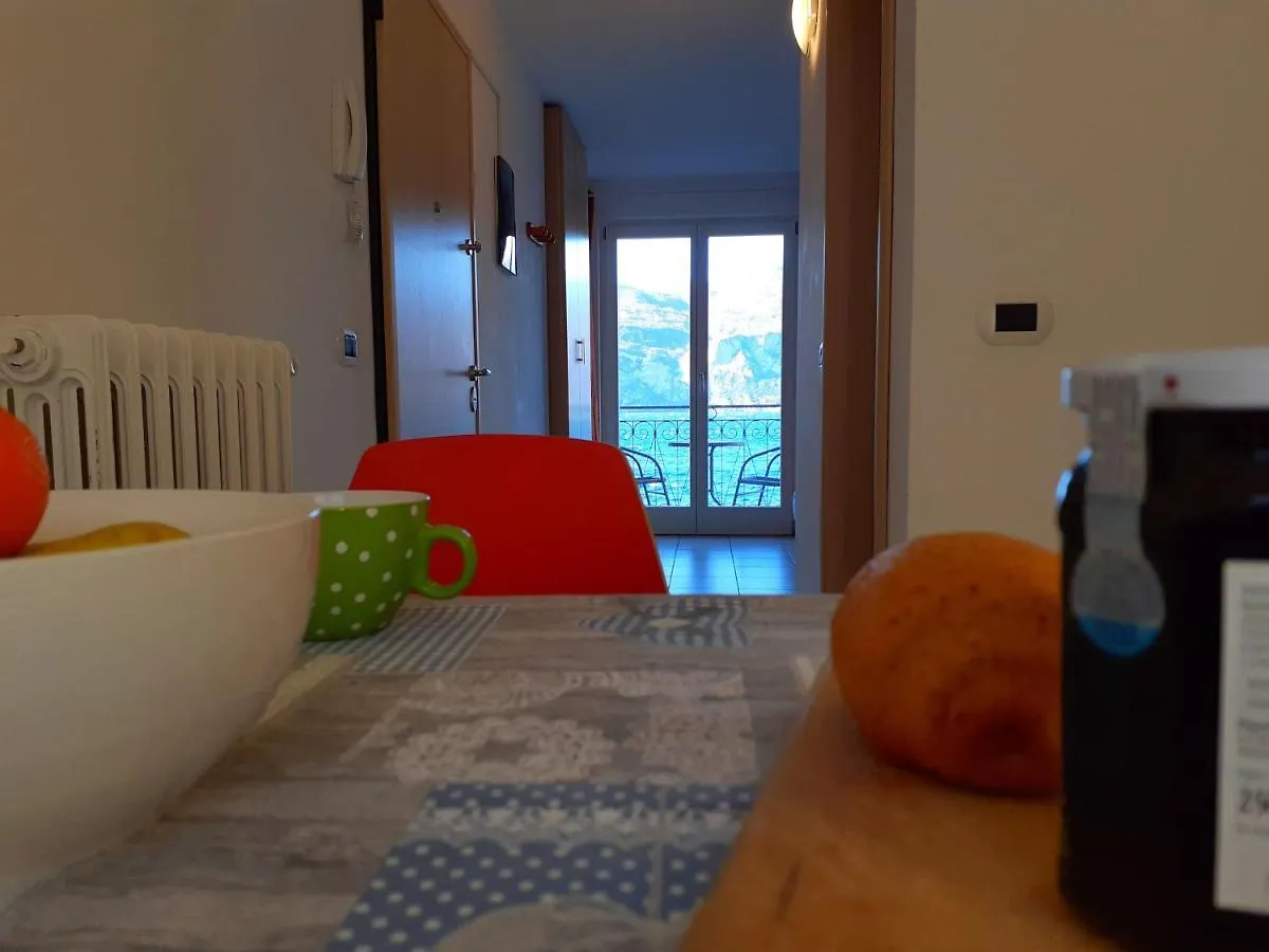 Casa Giardino Apartment Malcesine