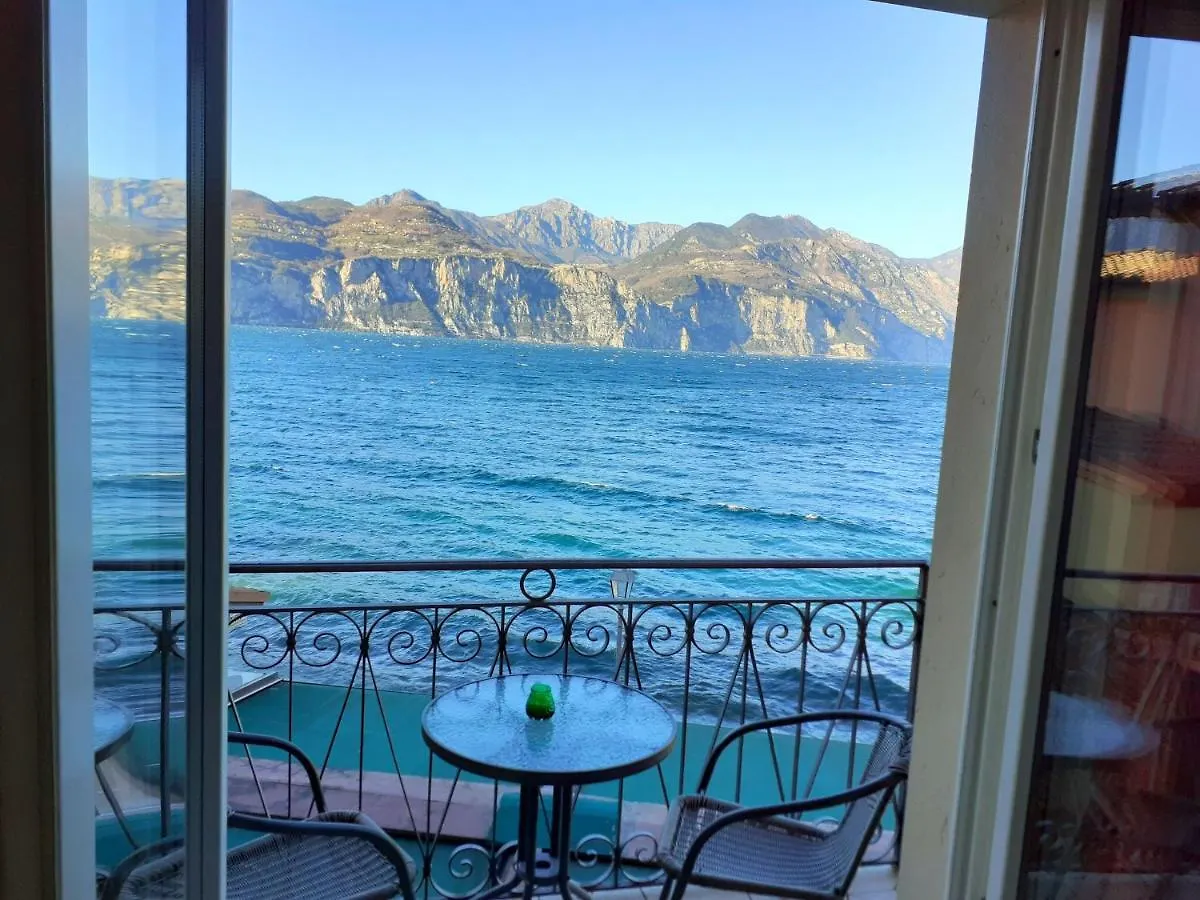 Casa Giardino Apartment Malcesine