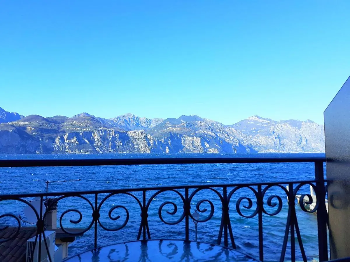 Casa Giardino Apartment Malcesine