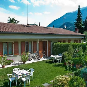Casa Facchinetti Orange Malcesine