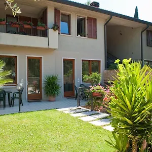 Casa Facchinetti Yellow Malcesine